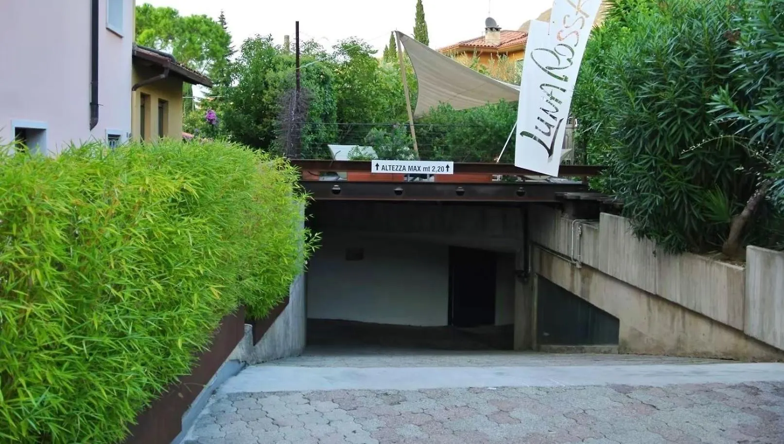 Hotel Luna Rossa (Adults Only) Malcesine 3*,  Italy