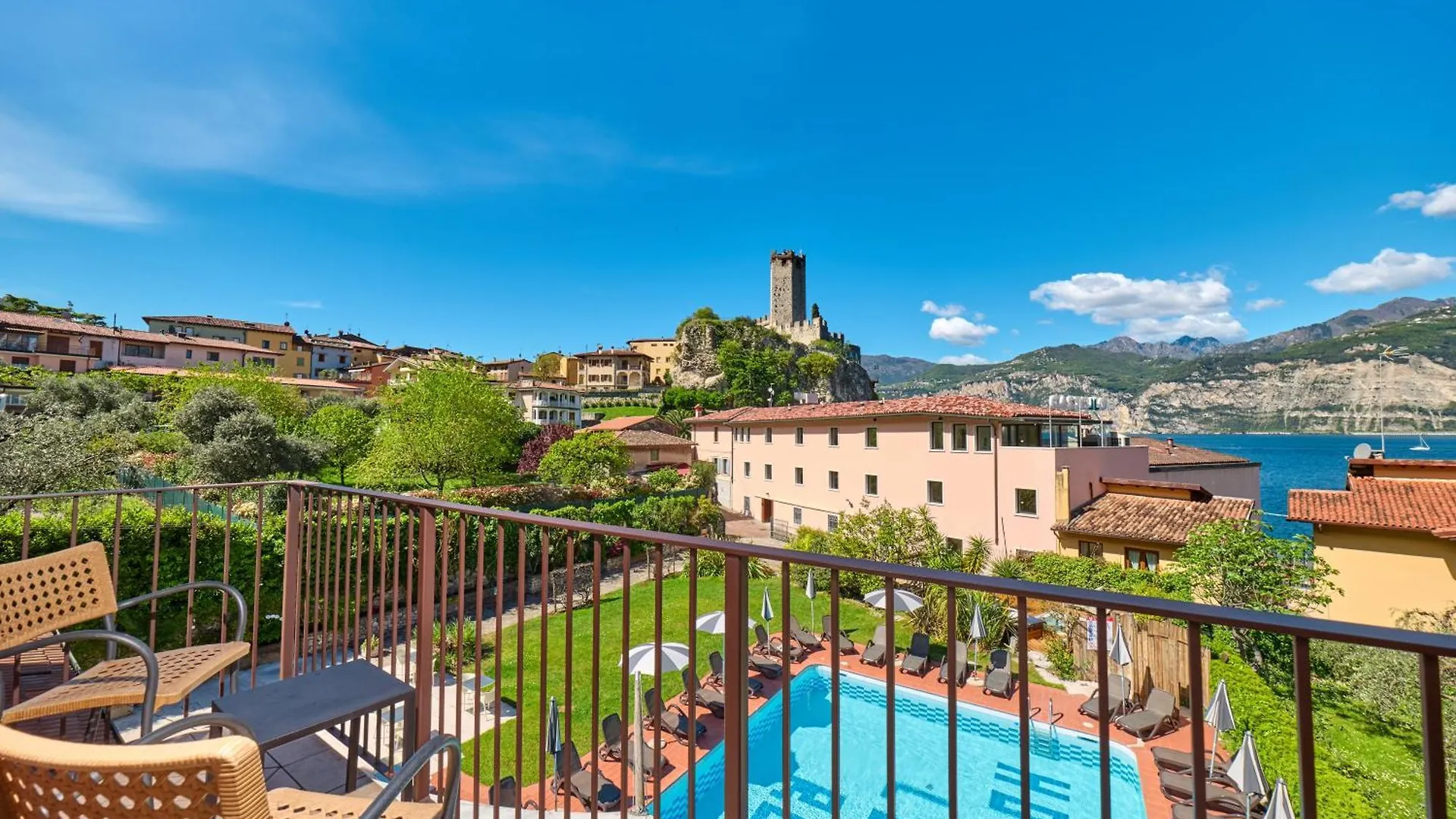 Hotel Luna Rossa (Adults Only) Malcesine 3*,