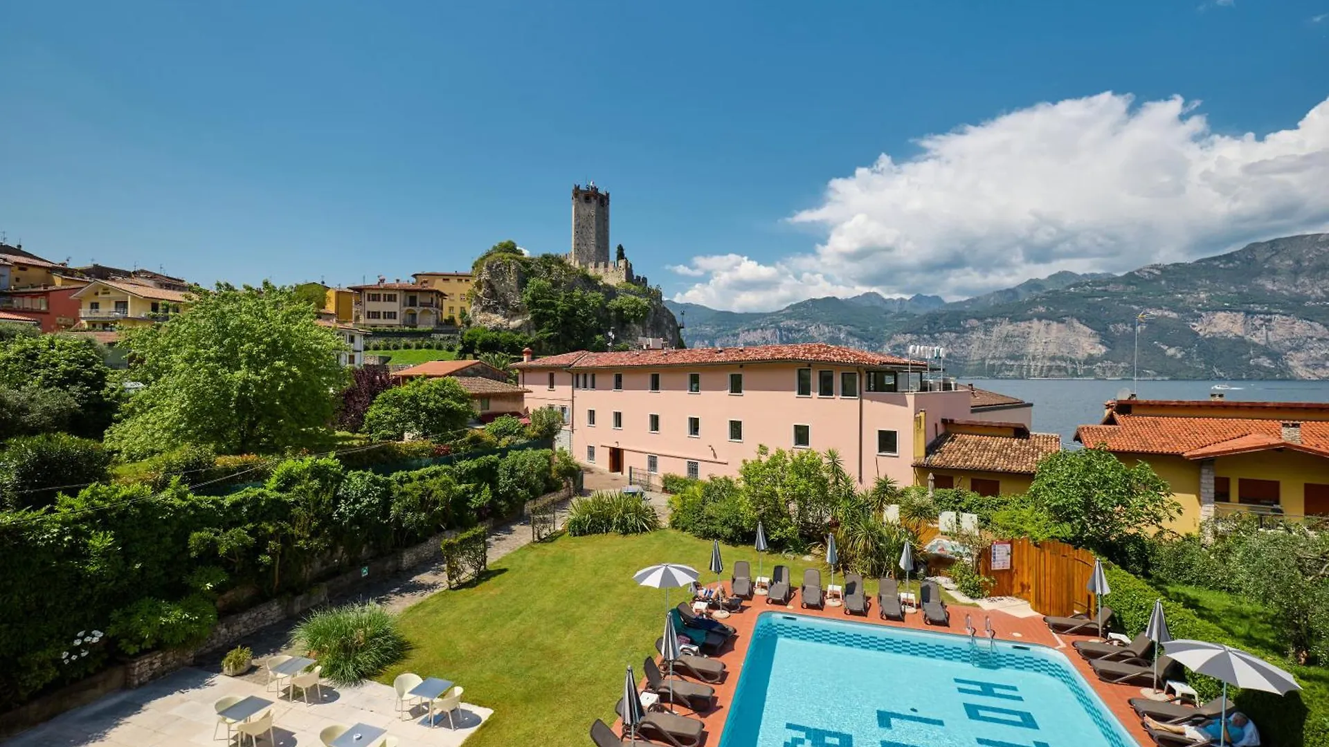 Hotel Luna Rossa (Adults Only) Malcesine