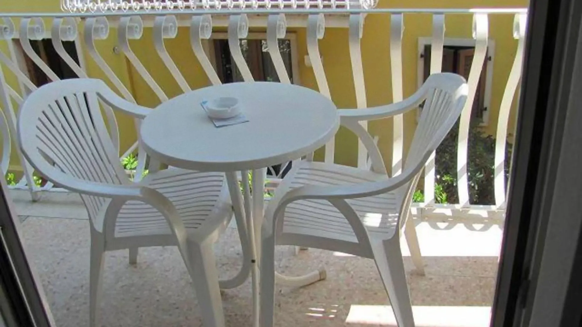 Hotel Luna Rossa (Adults Only) Malcesine