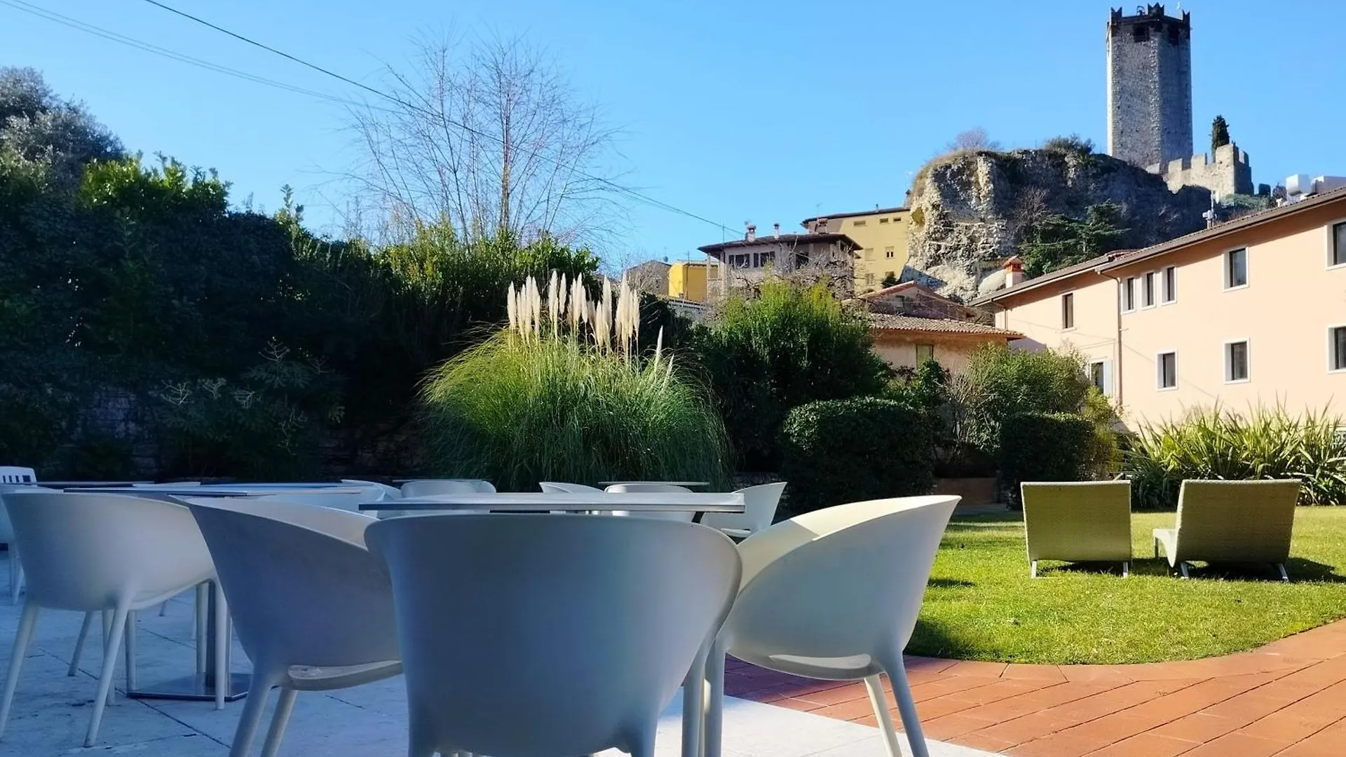 Hotel Luna Rossa (Adults Only) Malcesine