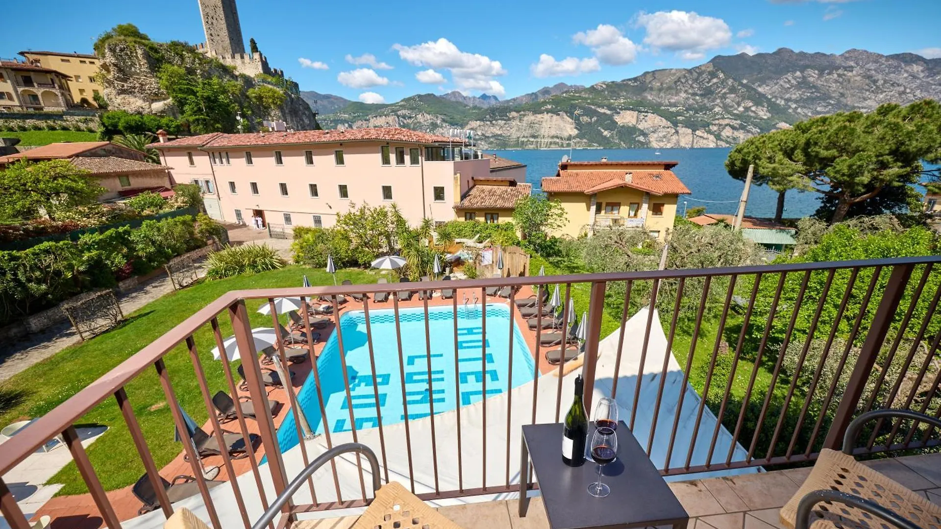 Hotel Luna Rossa (Adults Only) Malcesine 3*,