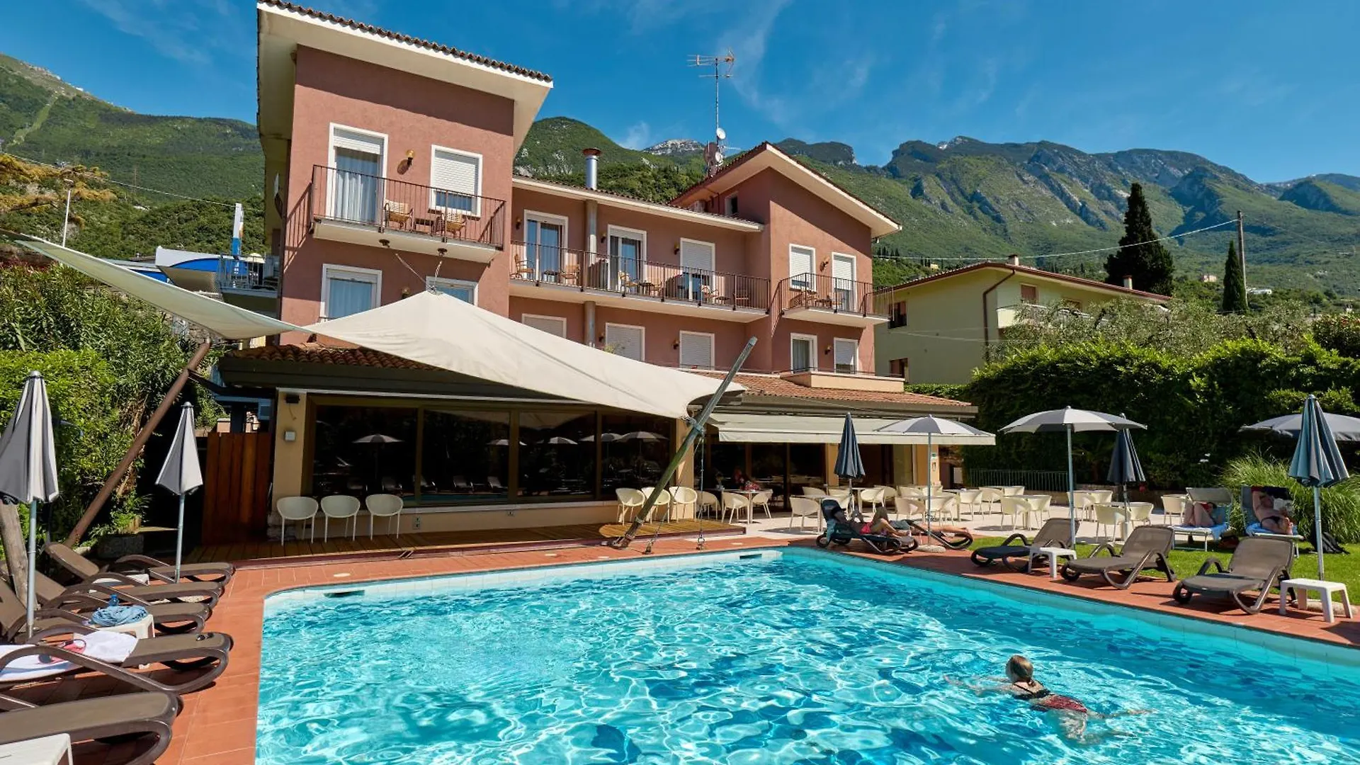 Hotel Luna Rossa (Adults Only) Malcesine