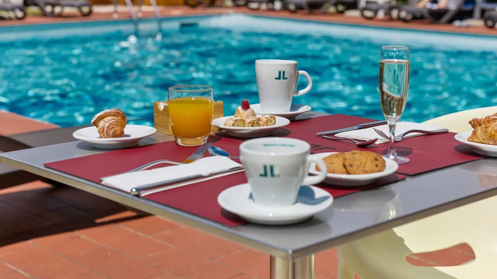 Hotel Luna Rossa (Adults Only) Malcesine
