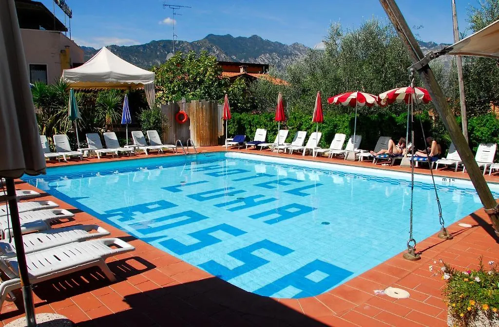 Hotel Luna Rossa (Adults Only) Malcesine